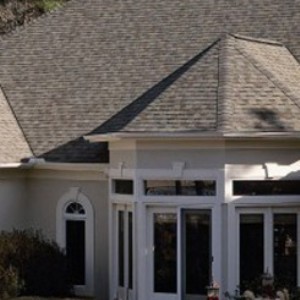 8272012144243shingles-landmark.jpg